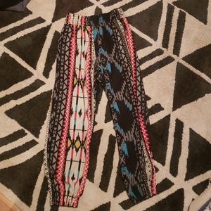 Elan Aztec print jogger pants